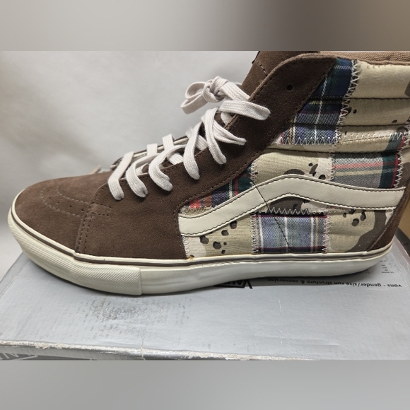 Vans Vault Sk8 Hi LX Patchwork (Desert Camo) Quarry /Buff White Men\'s 13